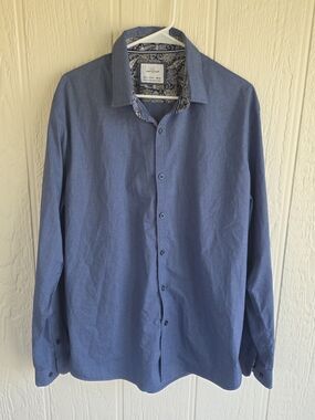 Men's  Craft + Flow Casual Blue Button-Down Shirt with Contrast Collar, Size XL